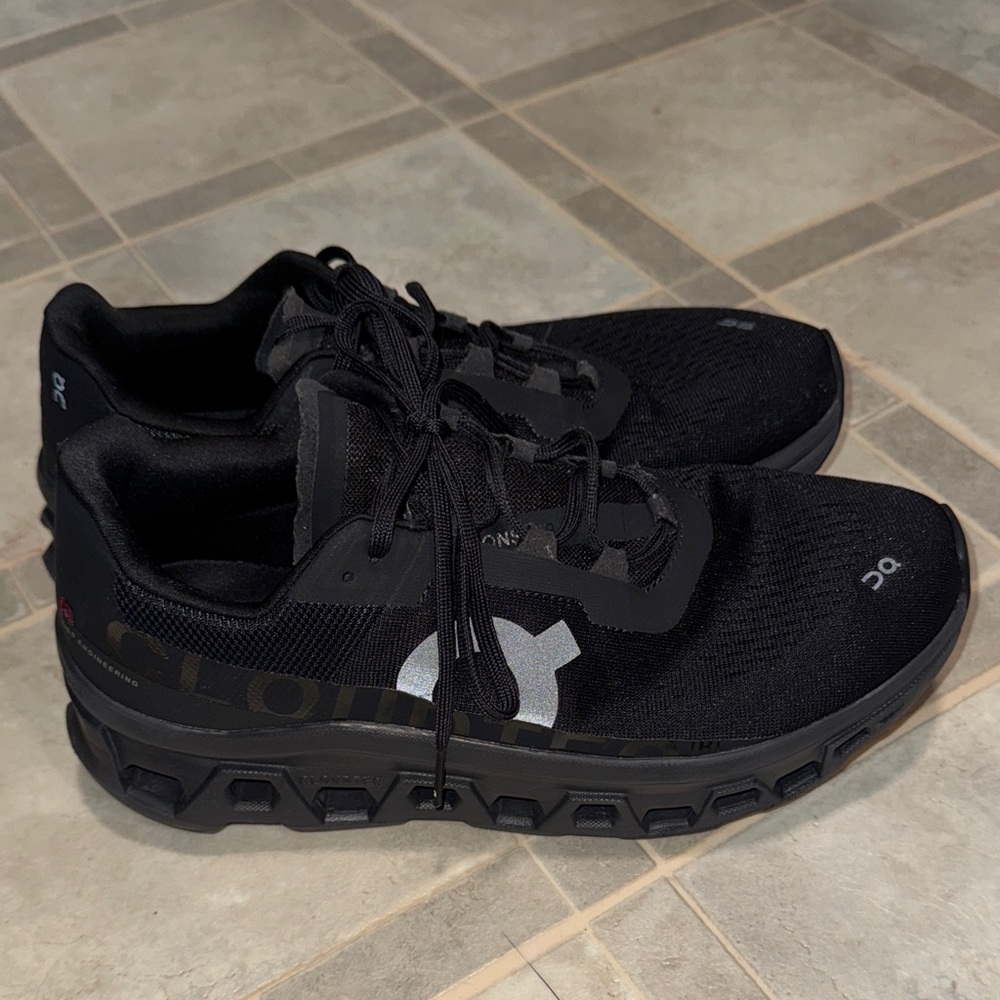 On Running Men's Black Athletic Shoes